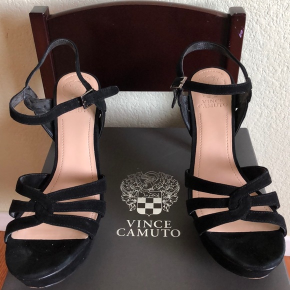 Platform Sandals - Picture 2 of 3